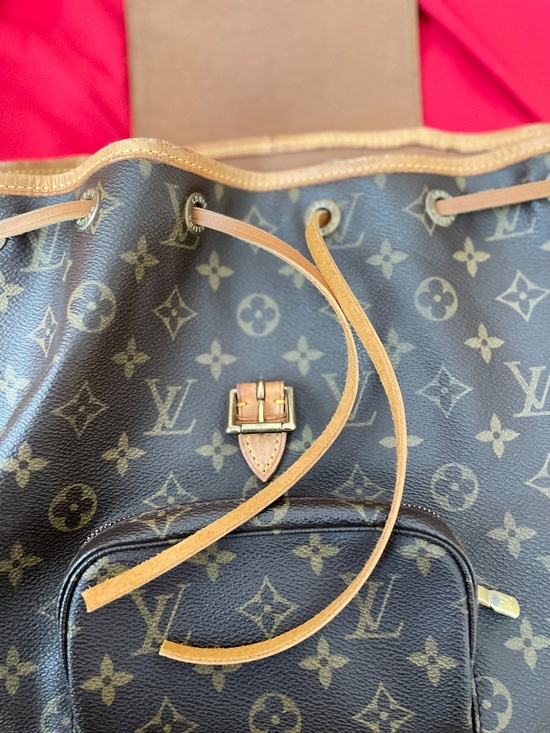 Louis Vuitton Montsouris MM Backpack – Authentic Vintage main image 7